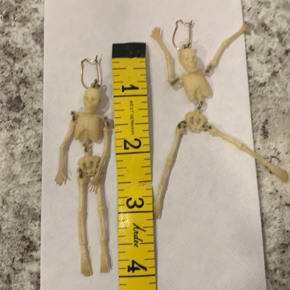 Halloween Skeleton dangling earrings vintage